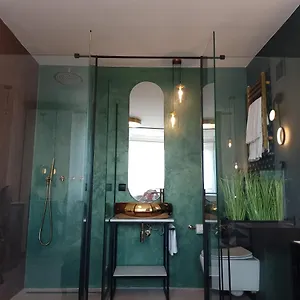 Alexa D'oro Kraków