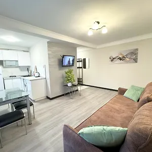 Artal On Obolonskyi Avenue 16 , Киев Украина