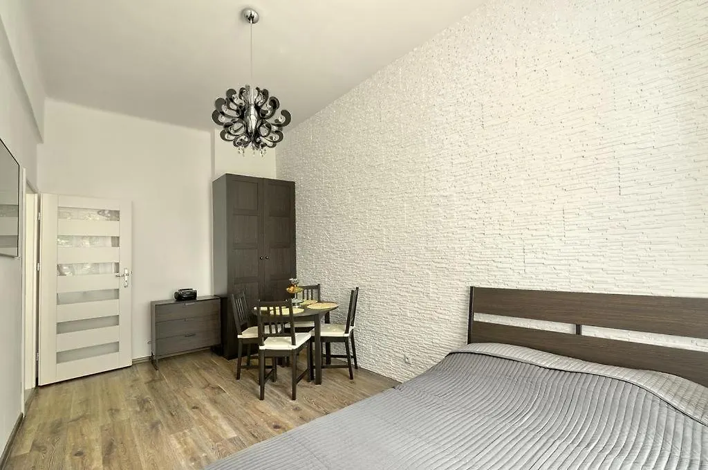 Apartament W Centrum :) Краков Апартаменты