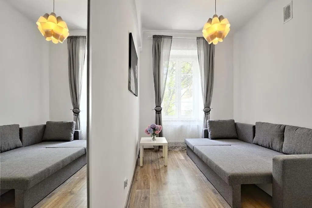 Apartament W Centrum :) Краков Апартаменты